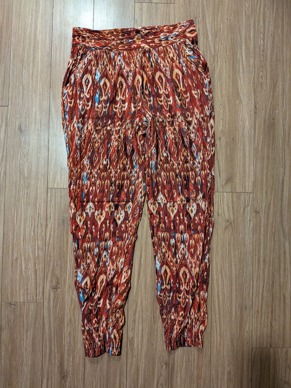 Women’s Red Patterned Elastic-Waist Harem Pants